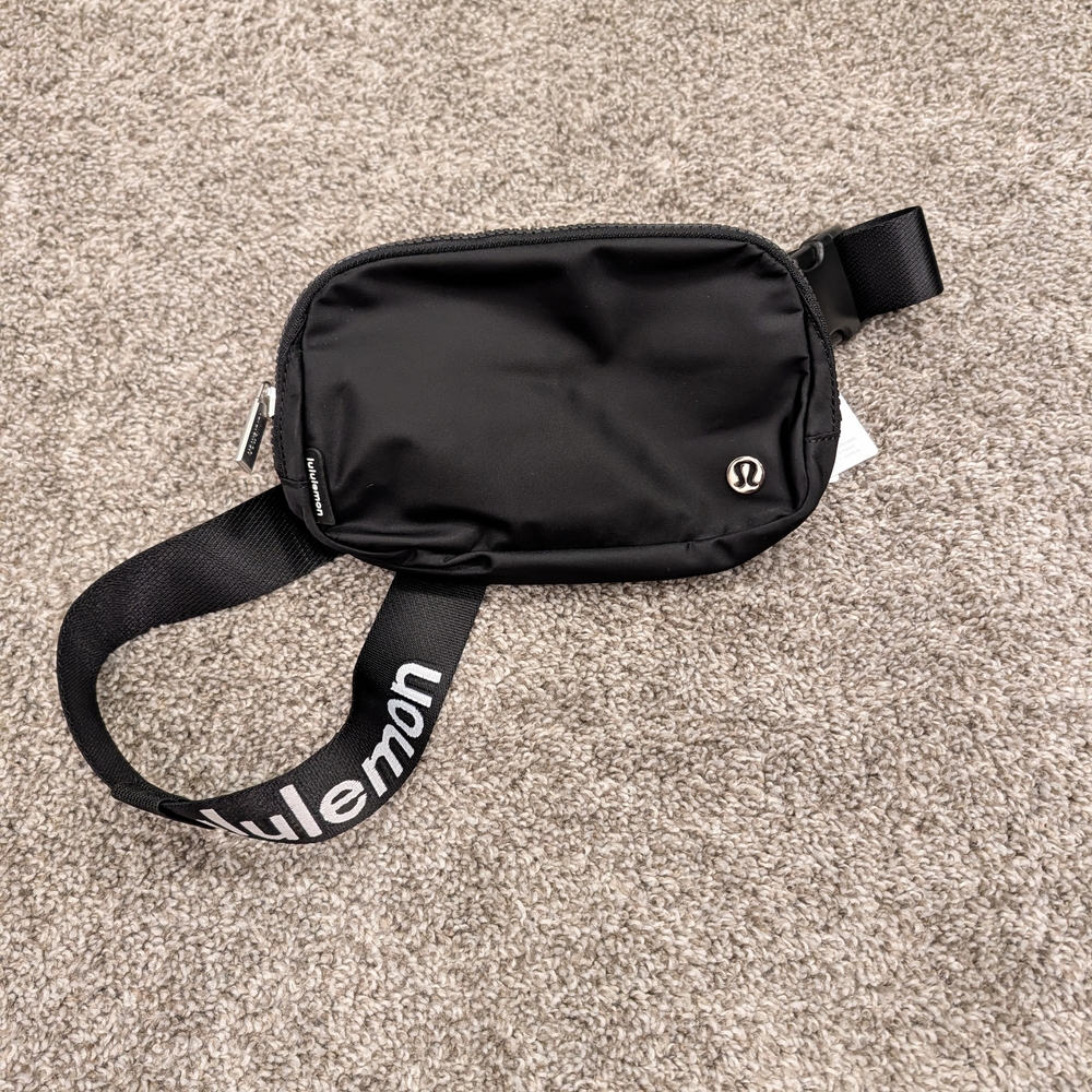 lululemon athletica Black Men's Bag